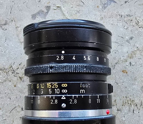 Leica elmarit 28mm 8 v2 - 28mm, f2.8