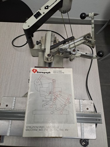 Macchina incisione metalli - , a