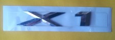 stemma targhetta scritta logo fregio baule posteriore bmw x1 argento abs qualità