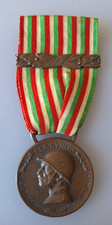 MEDAGLIA MILITARE BRONZO NEMICO CON FASCETTA ALBANIA 1918  WW1