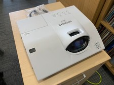 Hitachi CP-CX251N Proiettore