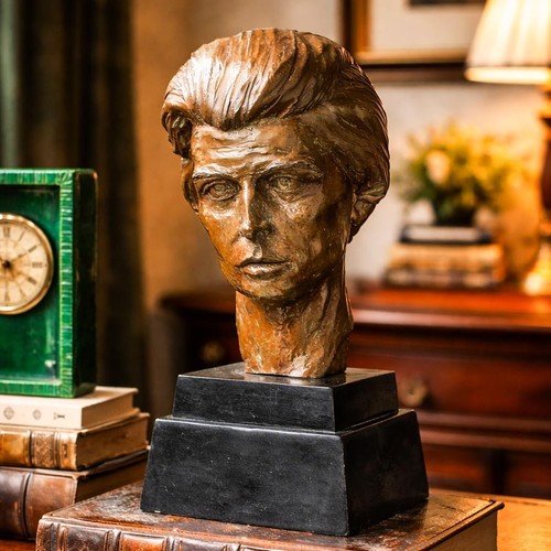 Grande statua busto - , metà