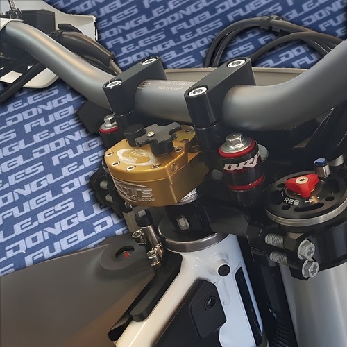 Kit ammortizzatore sterzo
