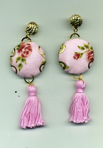 Orecchini rosa lunghi con