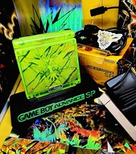 Game Boy Advance SP | IPS-V5 | Zapdos | custodia luminosa | come nuovo | pacchetto accessori