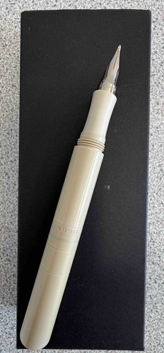 Schon dsgn fountain pen - schon,