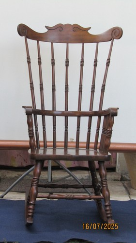 R426 poltrona dondolo legno - poltrona,