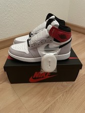 Nike Air Jordan 1 High grigio