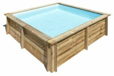 Piscina in Legno quadrata Gre