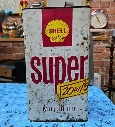 Vintage style quart oil - quart,