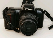Nikon F-601 AF fotocamera reflex + Nikon AF 28 - 70mm f/3.5 - 4.5 + custodia