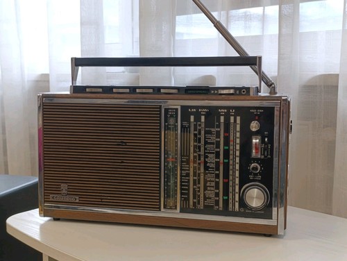Radio vintage grundig satellit - radio,