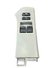 Pulsantiera alza cristalli toyota yaris II serie 3 porte 2006/2012