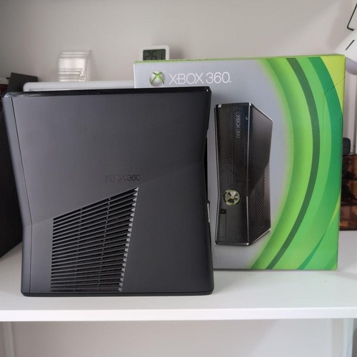 Microsoft xbox 360 - 250, gb
