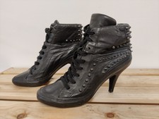 STIVALI LIMITED by ASH NERI UK