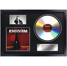 Eminem – The Eminem Show / Memorabilia / Souvenir in black frame /rap / interior