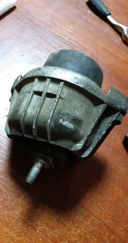 Supporto motore lato destro