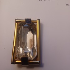 ELEGANTE SPILLA DORATA VINTAGE CON PIETRA