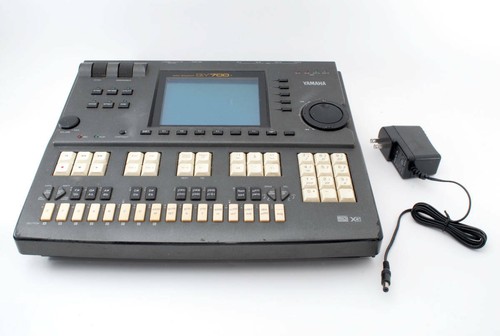 Yamaha qy700 music sequencer - yamaha,