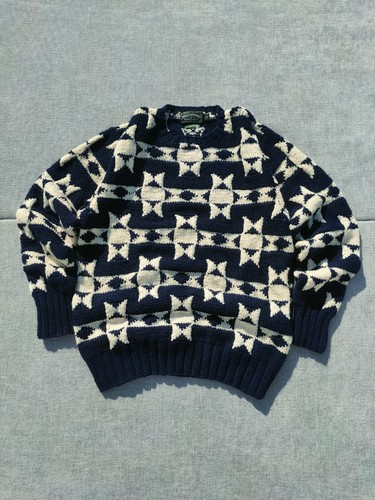 Maglione lavorato mano con - mano,