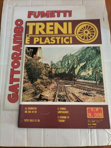 Treni plastici 008 anno - e,