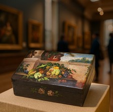 Rara scatola antica dipinta a