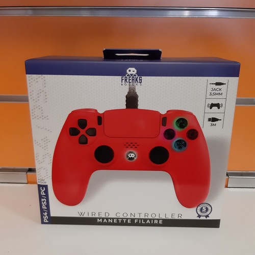 Controller freaks geeks red - freaks,
