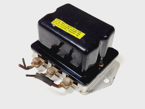 Regolatore tensione - regolatore,