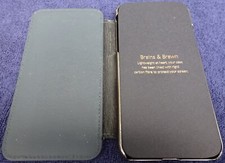 Greenwich Designs Horo custodia in pelle iPhone XS guarnizione canna di fucile presentazione