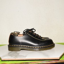 Dr. Martens Glyndon Oxford