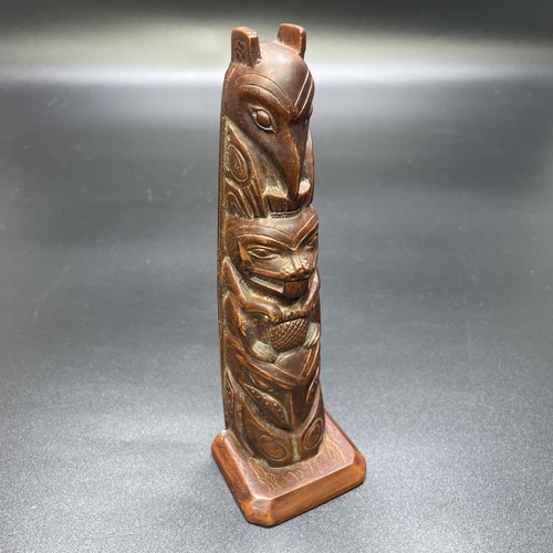 Totem vintage inuit intagliato - vintage,