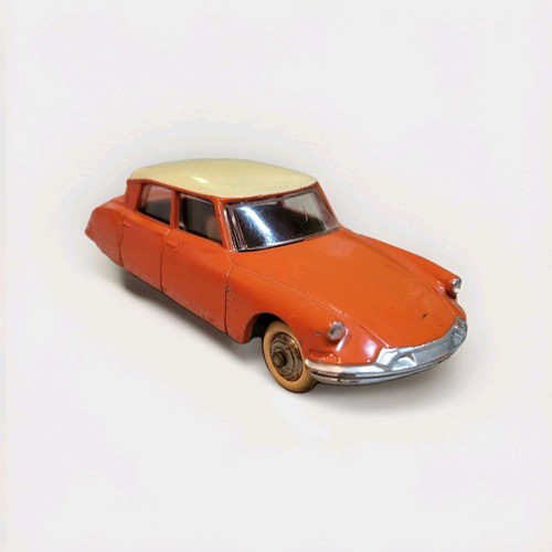 Dinky toys 1957 citroen ds - dinky,