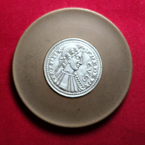 Medaglia raffigurante una
