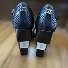 Rari sandali decolte CHANEL taglia 36 neri in pelle con tacco scarpe da donna