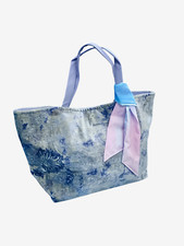 Borsa fatta interamente a