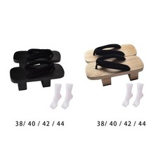 Zoccoli giapponesi in legno