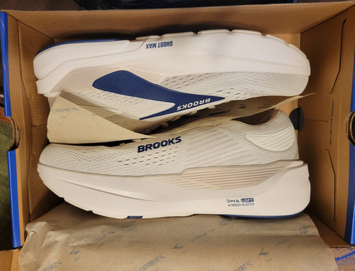 Brooks ghost max - ghost,