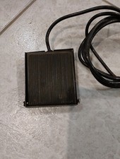 Pedale Sustain Switch per Tastiera e Pianoforte Digitale