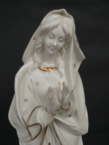 Statua nostra signora in - di,