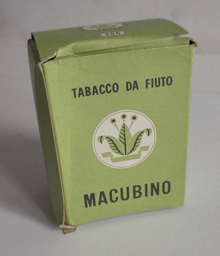 Originale scatola vuota
