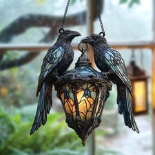 Corvo coppia su lampada