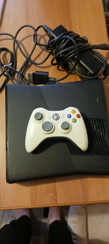 Microsoft xbox 360 slim 4gb - 360,