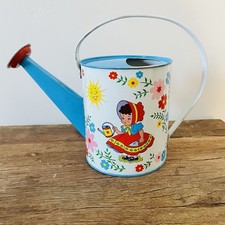 Annaffiatoio vintage in latta