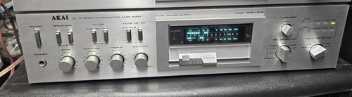 Akai u04 amplificatore - akai, am-u04
