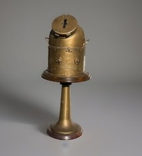 Chiesuola Di Bussola Originale  Con Colonna Da Terra