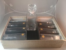 [Set 8 PEZZI] + Bottiglia da whisky + 8 Bicchieri da whisky Idea Regalo