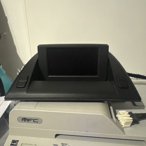 Bmw e83 monitor - e83, cid