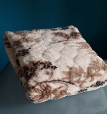 Coperta MERINOS, Pura Lana Vergine, colore beige, dimensioni 225 x 260 cm.