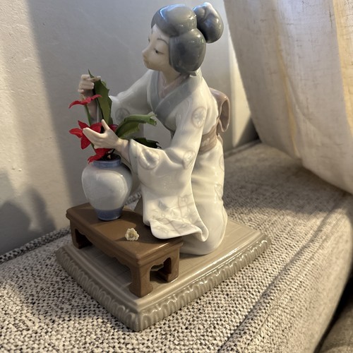 Lladro asian girl 4840 - girl”, #4840