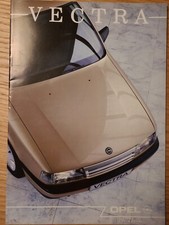 OPEL VECTRA 1988 BROCHURE DÉPLIANT CATALOGO PROSPEKT FOLD ITALIANO 20 PAGINE